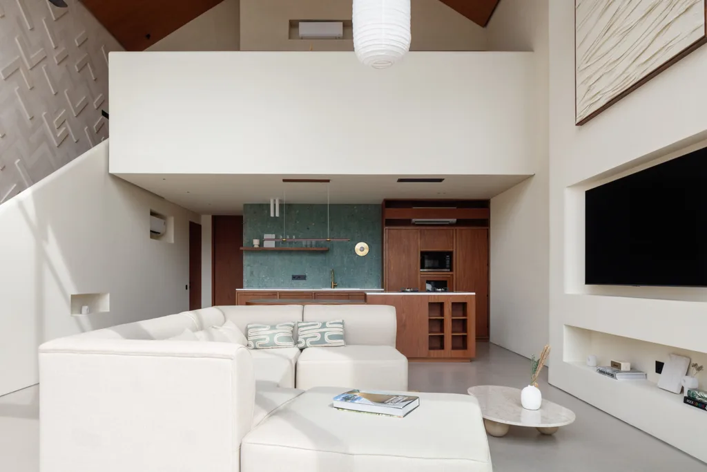 Two Bedroom Villa in Complex Villas for Lease in Jimbaran — photo 3