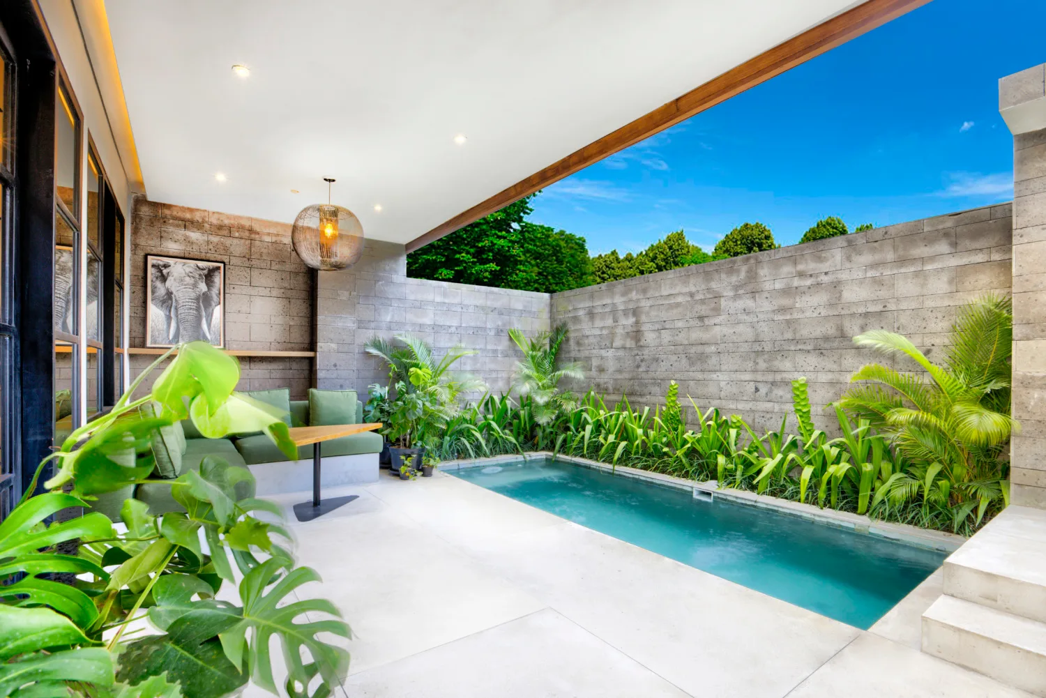 3 Bedrooms Beach Villa in Canggu for Sale