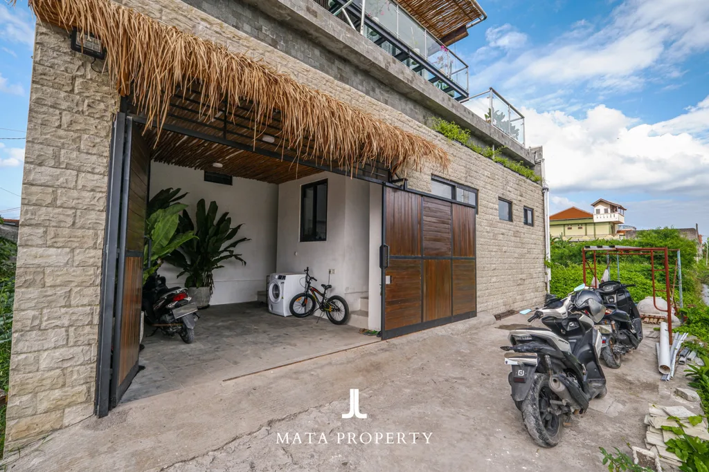 Modern 3-Storey Villa with Bonus Lease Land in West Denpasar — photo 2