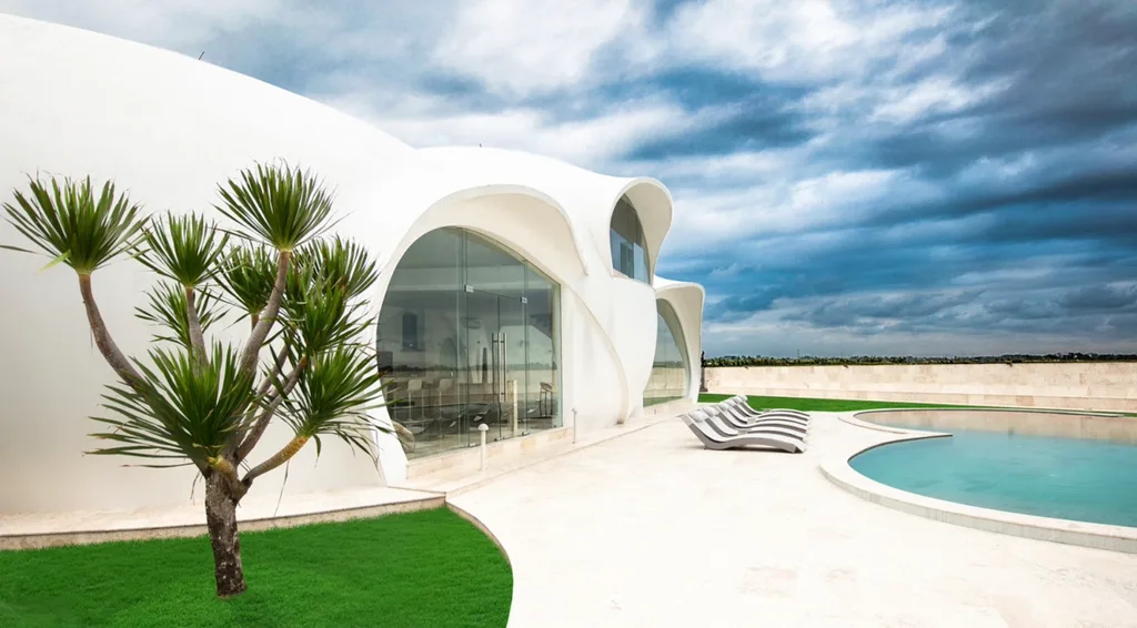Beachfront Villa in Tabanan for Sale with Views — photo 4