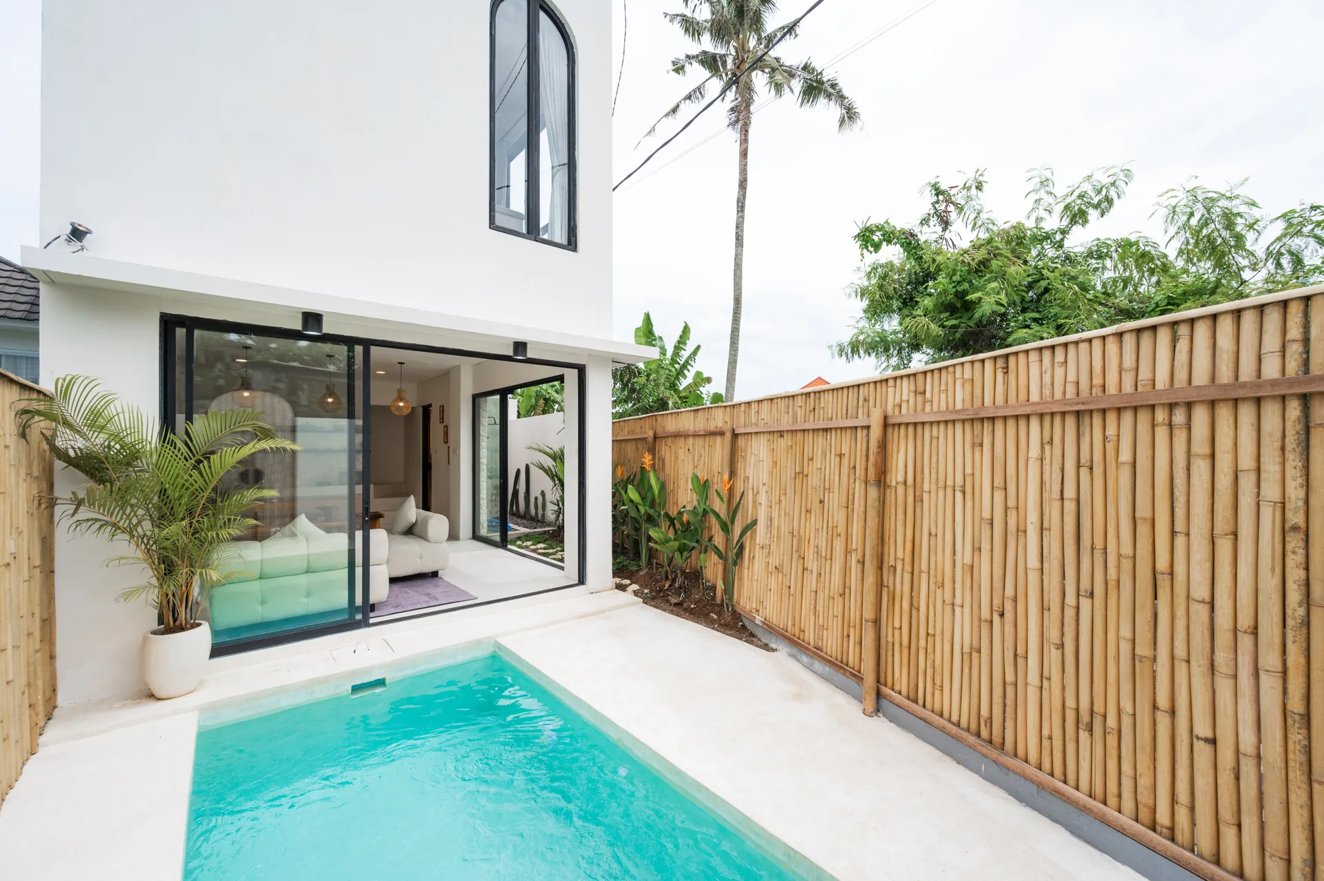 Two Modern 2-Bedroom Villas with Rice Field Views in Canggu