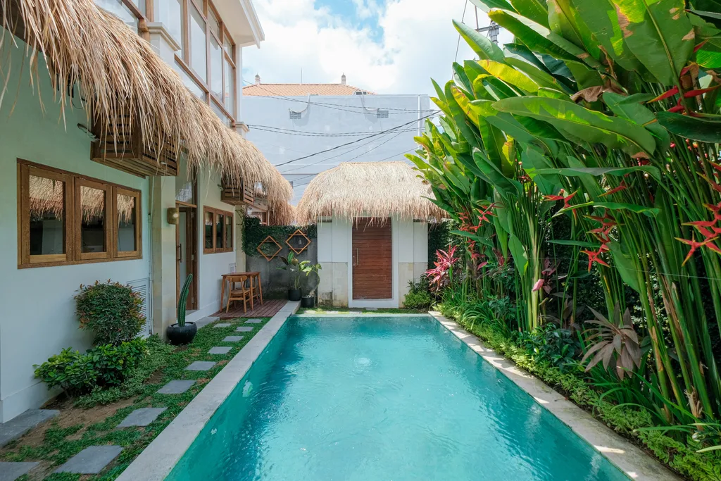 Multi-Unit Townhouse with Commercial Space in Pererenan for Sale