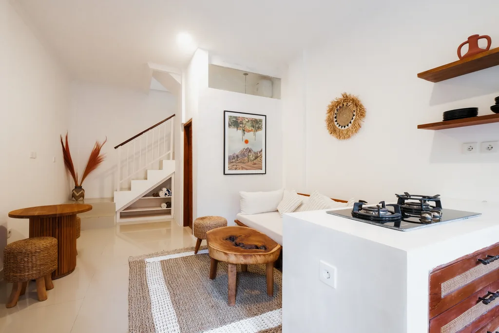 Multi-Unit Townhouse with Commercial Space in Pererenan for Sale — photo 5