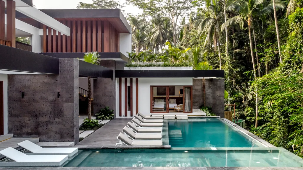 Private 5-Bedroom Jungle Villa in Ubud for Sale — photo 2