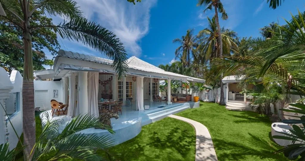 Profitable 4-Bedroom Villa in Gili Air for Sale