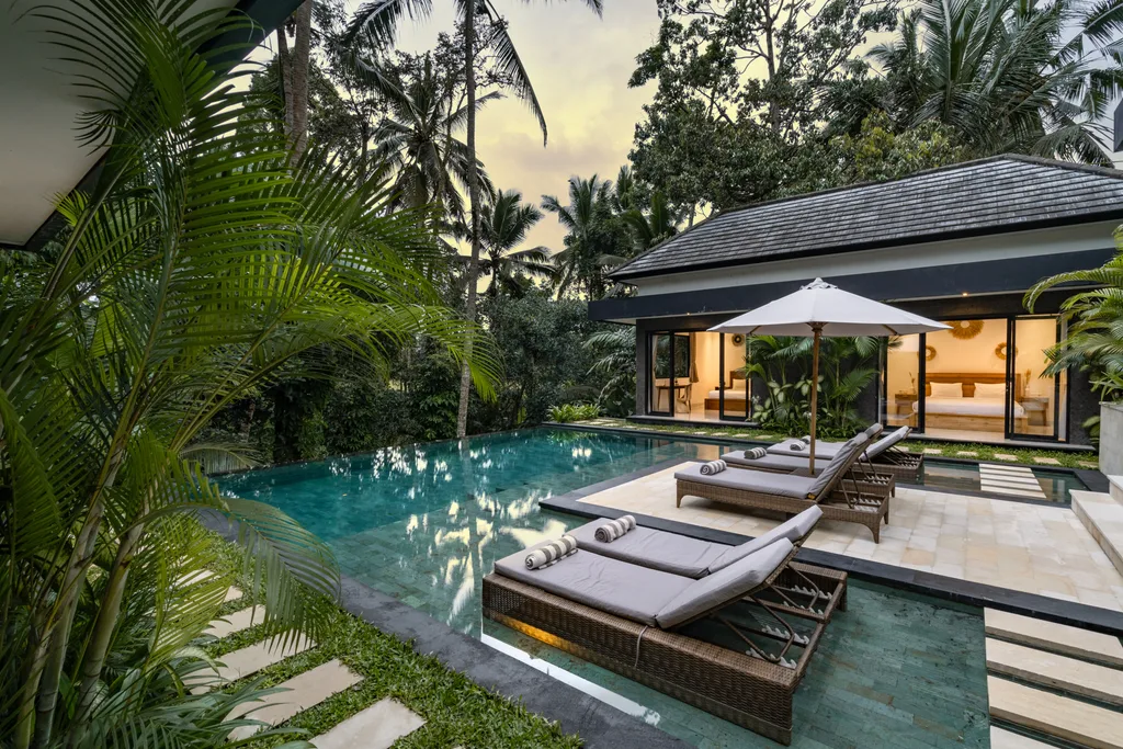 High-ROI 6-Bedroom Jungle Villa for Lease in Ubud — photo 2