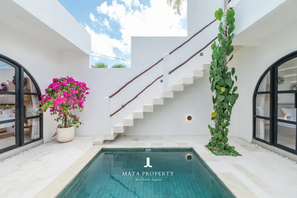 2-Bedroom Villa with Rooftop in Tumbak Bayuh for Sale — photo 2
