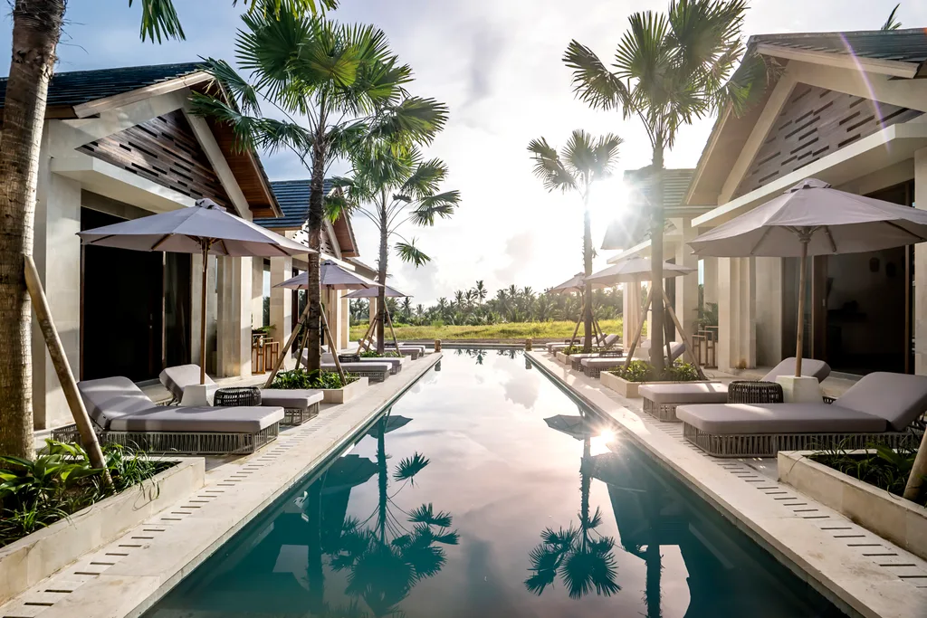 Spacious 6-Bedroom Villa with Large Pool in Ubud for Sale — photo 2
