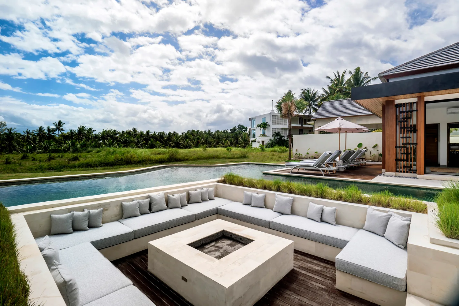 Modern 4-Bedroom Villa with Spacious Pool in Ubud for Sale