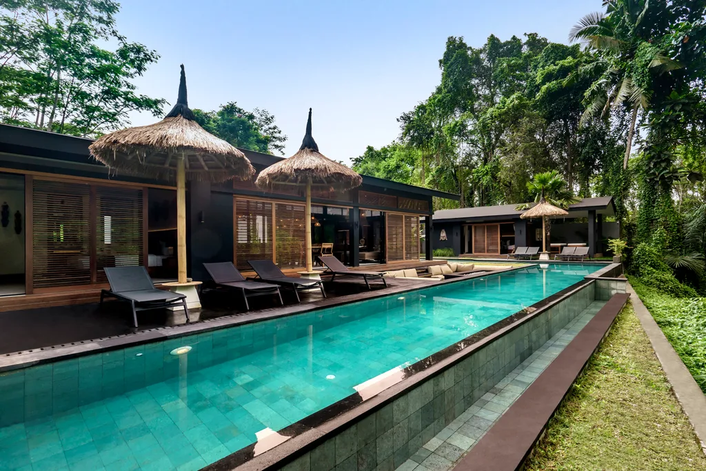Unique 5-Bedroom Villa in Tebongkang, Ubud for Sale — photo 2