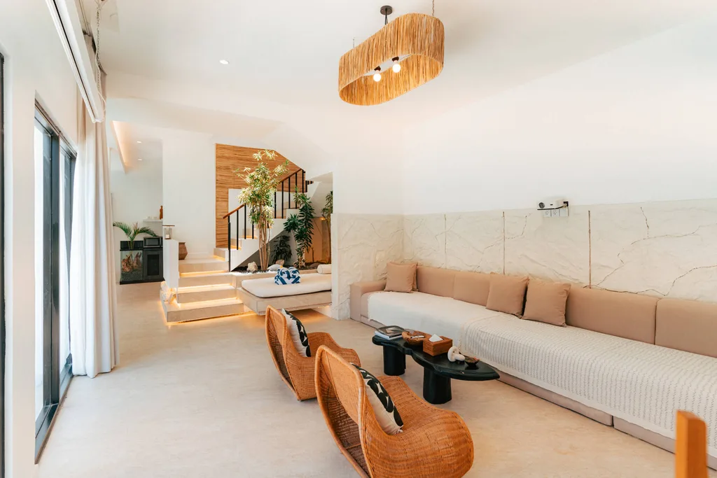 Modern Villa with Long Lease in Melasti for Sale — photo 3
