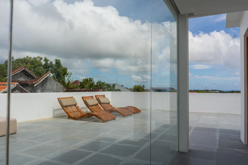 Luxury 3-Bedroom Villa with Ocean Views in Dreamland — photo 3