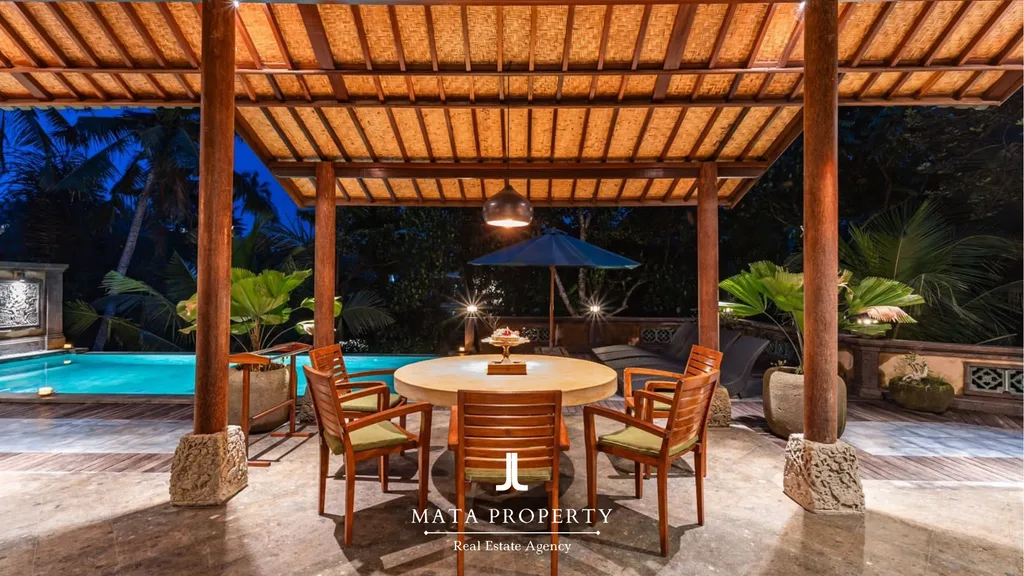 Luxury Jungle View Villa For Sale in Central Ubud with High ROI — photo 5