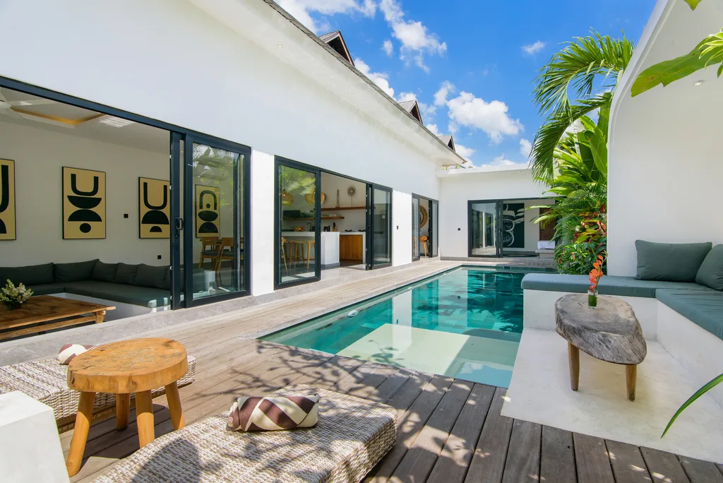2-Bedroom Leasehold Villa for Sale in Padonan Canggu — photo 3
