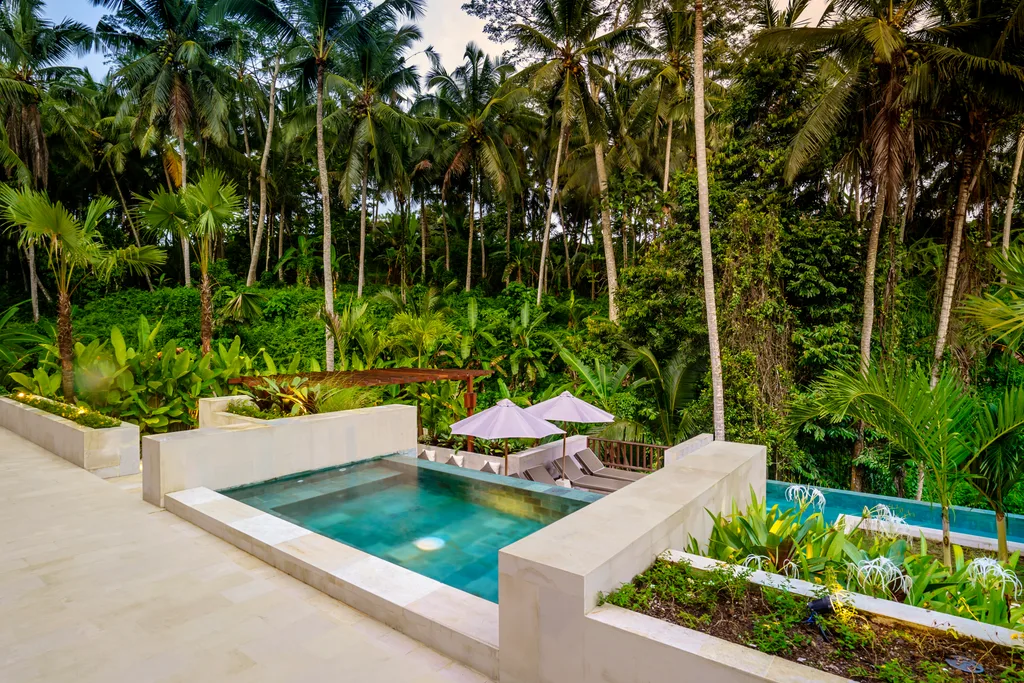 3-Bedroom Jungle Views Villa for Sale in Tegalalang, Ubud — photo 2