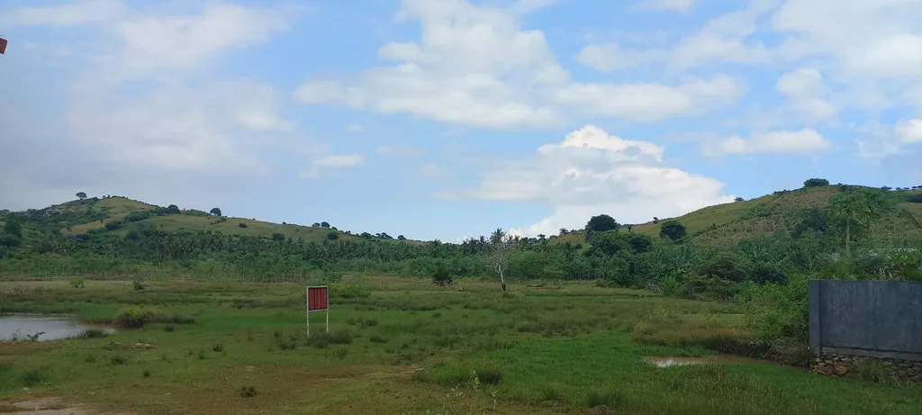 Beach-Access Freehold Land in South Lombok for Sale — photo 5