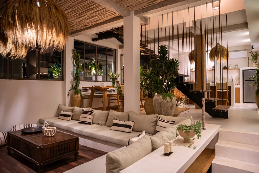 Custom Villa Redevelopment & Renovation Opportunity in Bali — photo 2