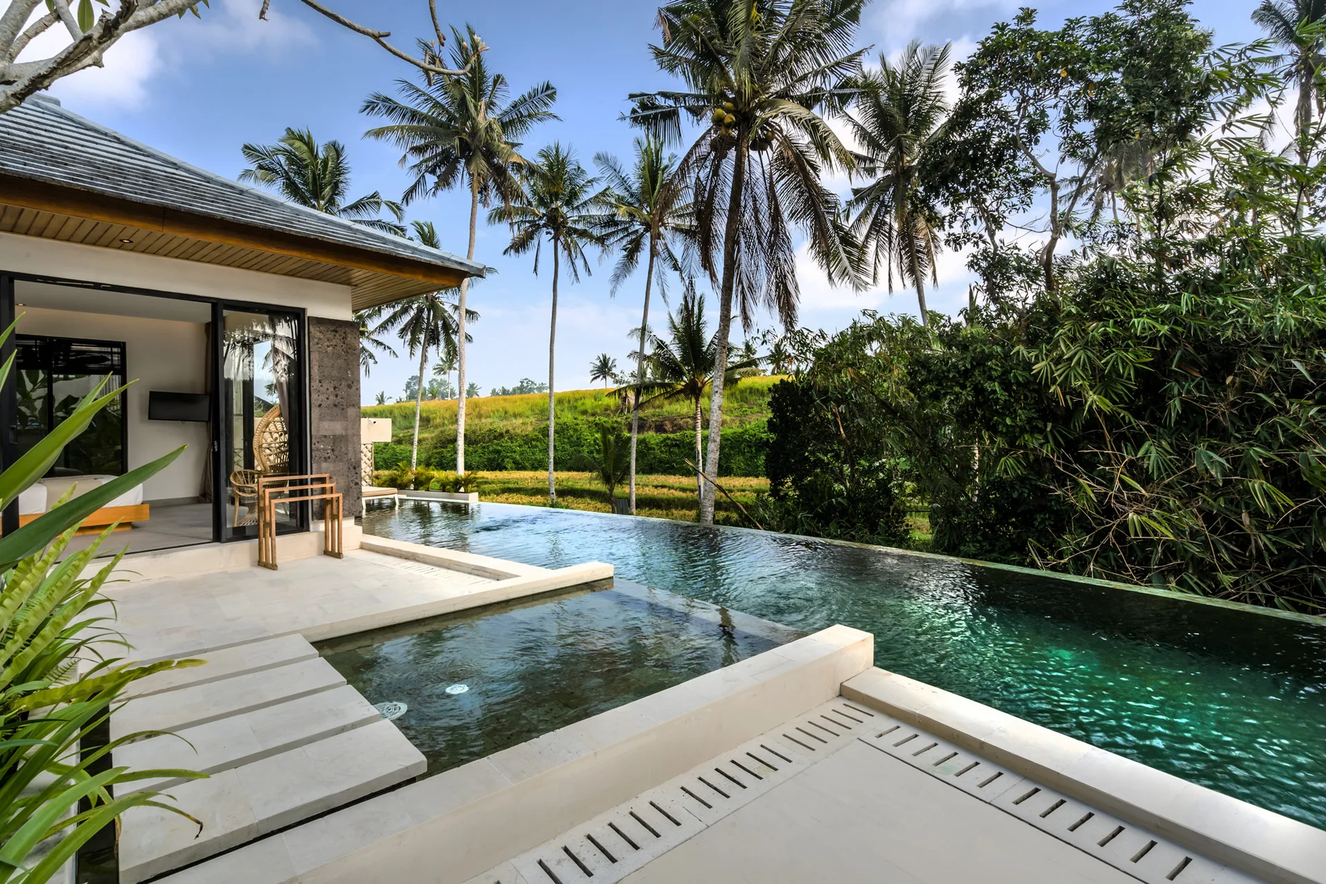 Contemporary 4-Bedroom Villa in Mas, Ubud for Sale