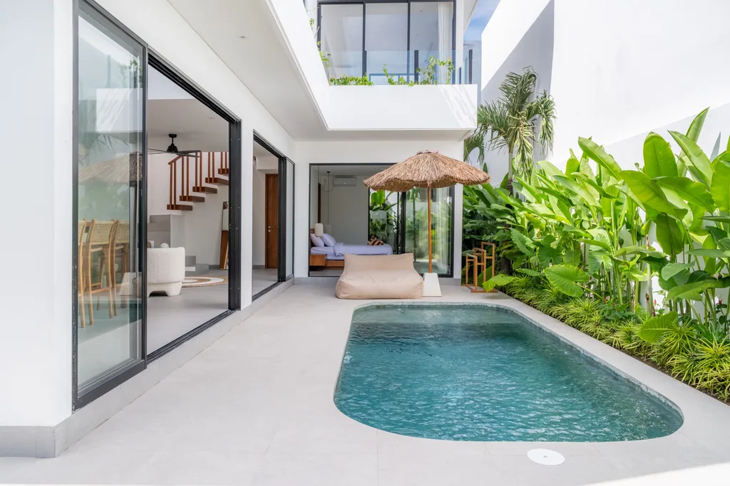 Elegant Modern Villas in Kedungu for Sale Surrounded by Nature — photo 2