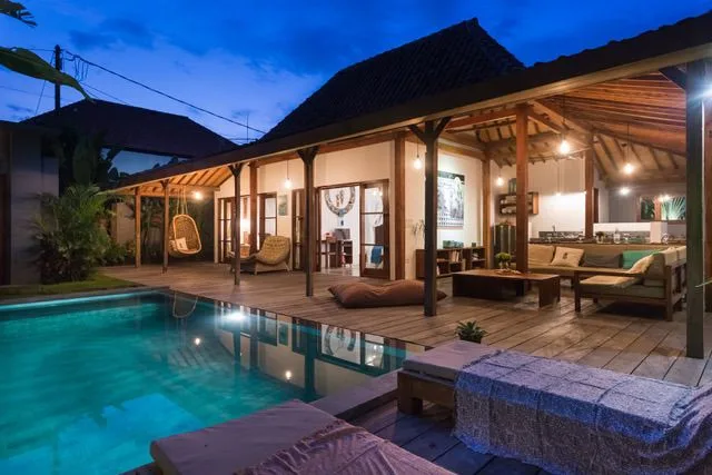 Joglo-Style Villa in Berawa, Canggu for Sale — photo 3