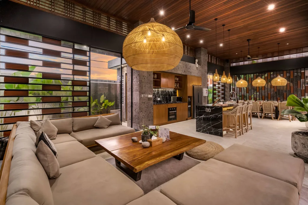 Extraordinary 6-Bedroom Villa in Pejeng, Ubud — photo 4
