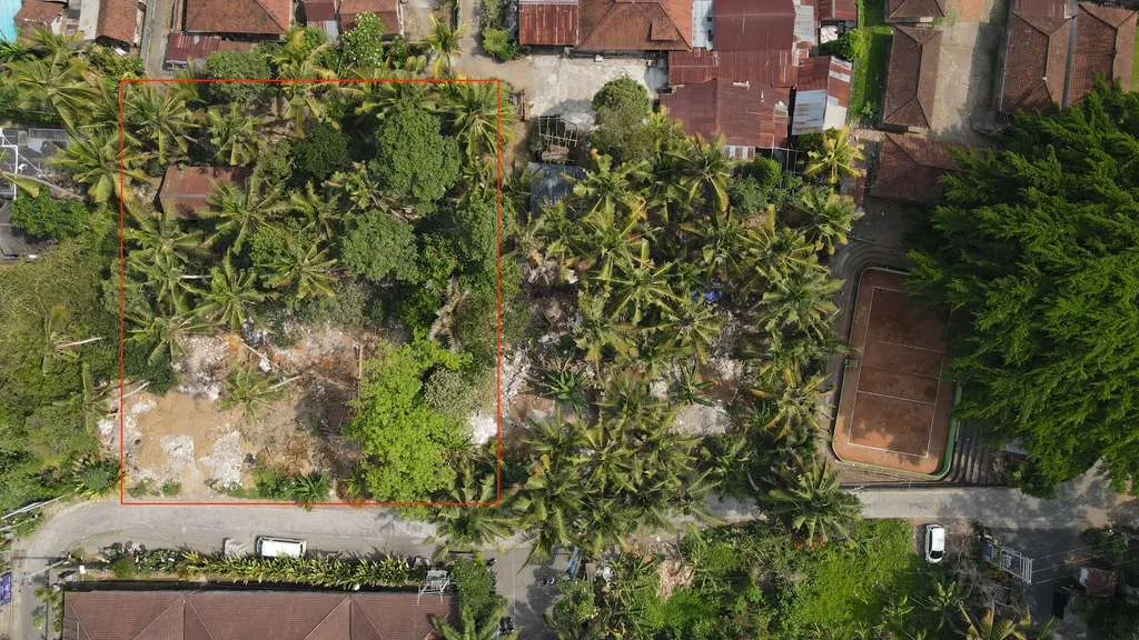Premium 1,800 sqm Land in Sayan for Sale — photo 2