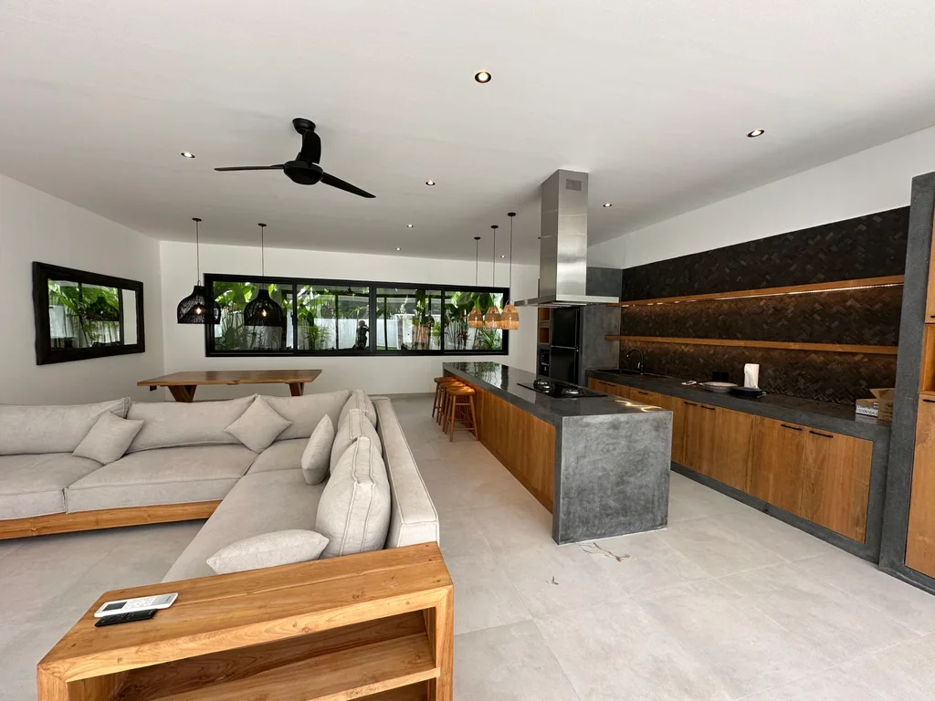 Villa de 2 chambres à vendre à Tumbak Bayuh — photo 3