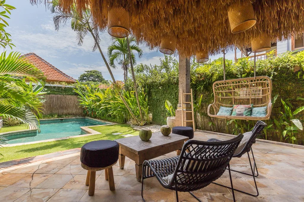 Beautiful 3-Bedroom Balinese-Style Villa in Umalas — photo 5