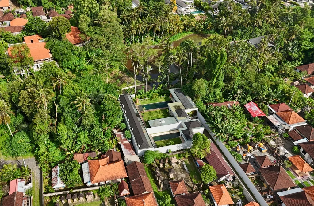 Riverfront 3-Bedroom Villa in Sayan, Ubud for Sale — photo 3
