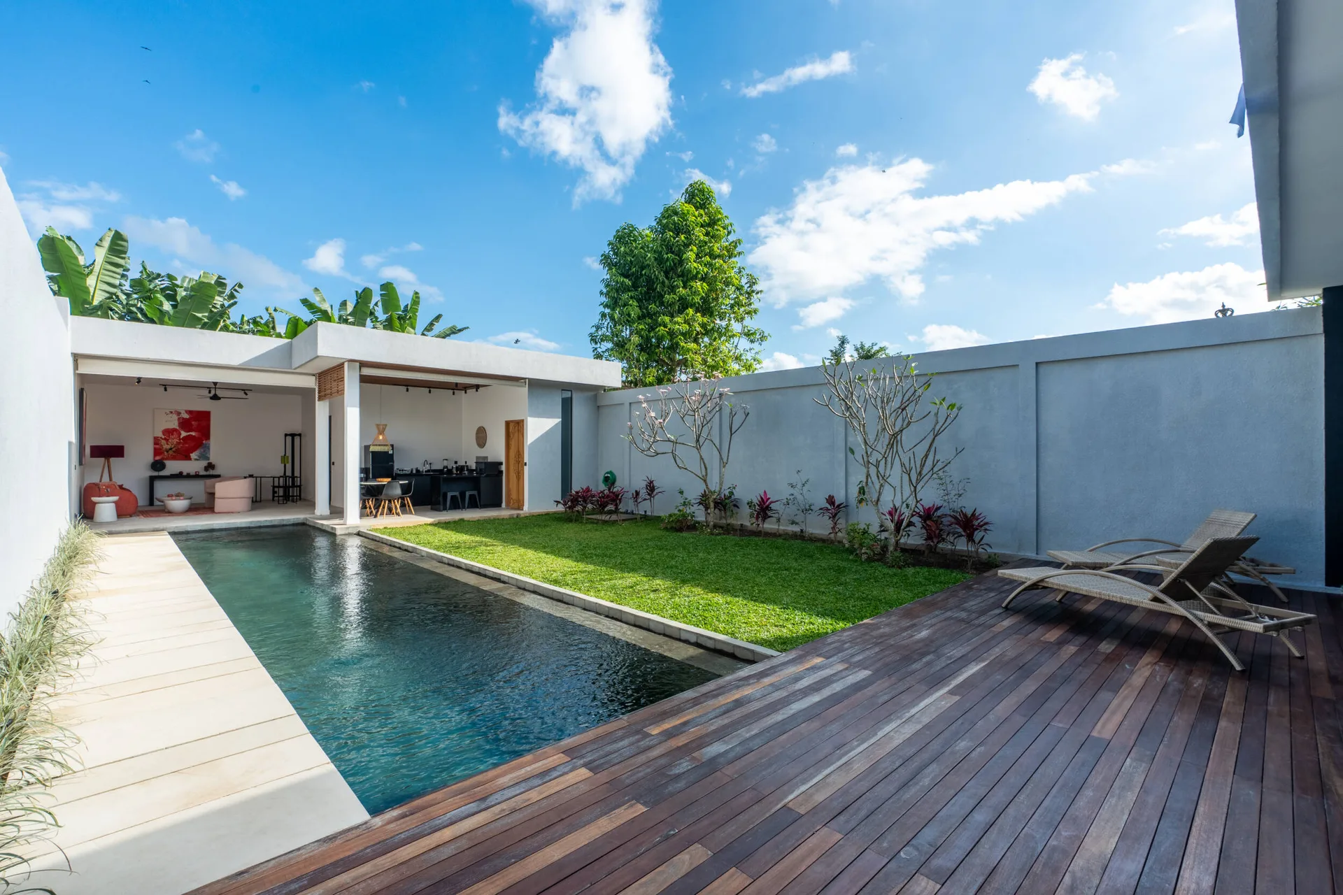 Spacious Single-Level Loft Villa for Sale in Sayan, Ubud