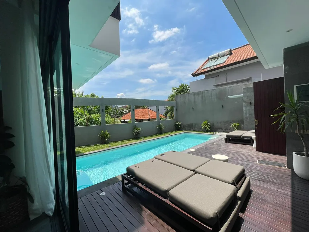 Elegant 3-Bedroom Family Villa in Umalas for Sale — photo 2