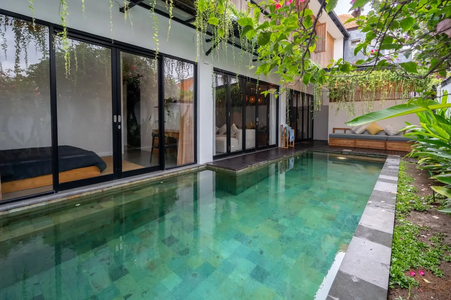Freehold Villa in Canggu Center for Sale