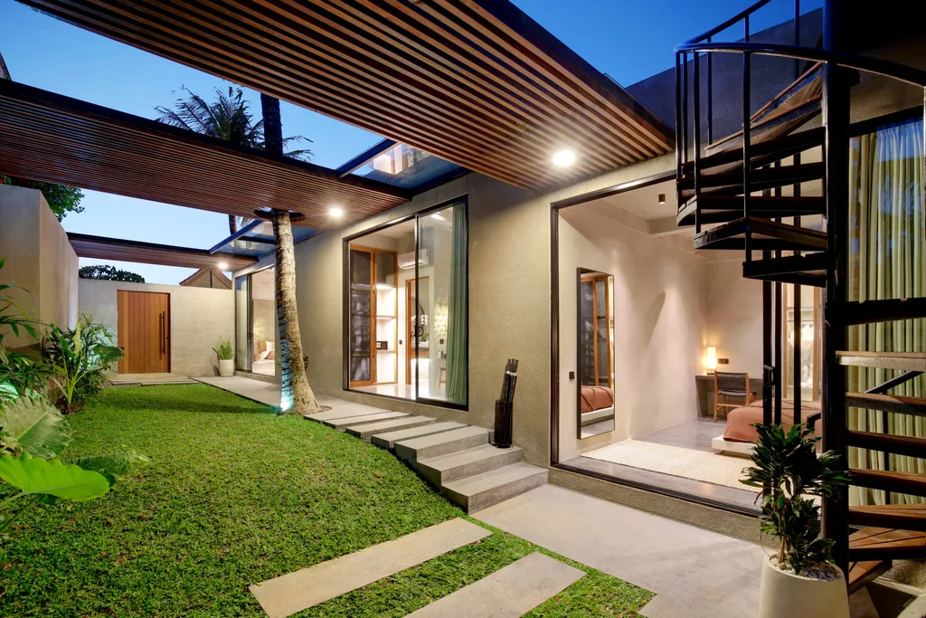 3-Bedroom Villa with Rooftop in Ubud for Sale — photo 4
