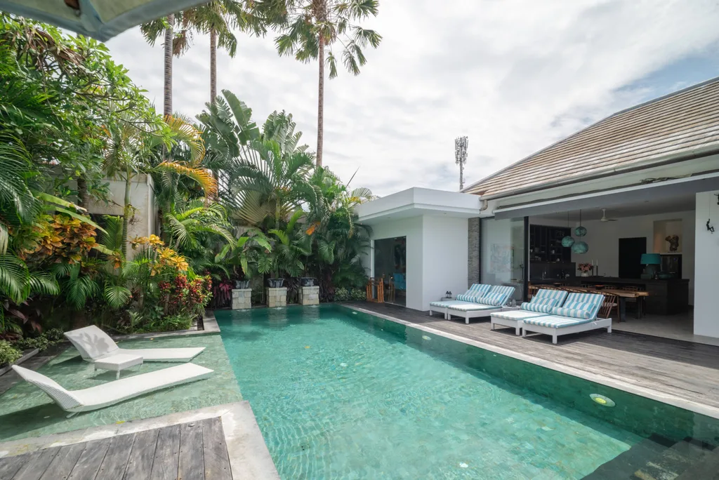 Proven Rental Villas for Sale in Berawa Near the Beach