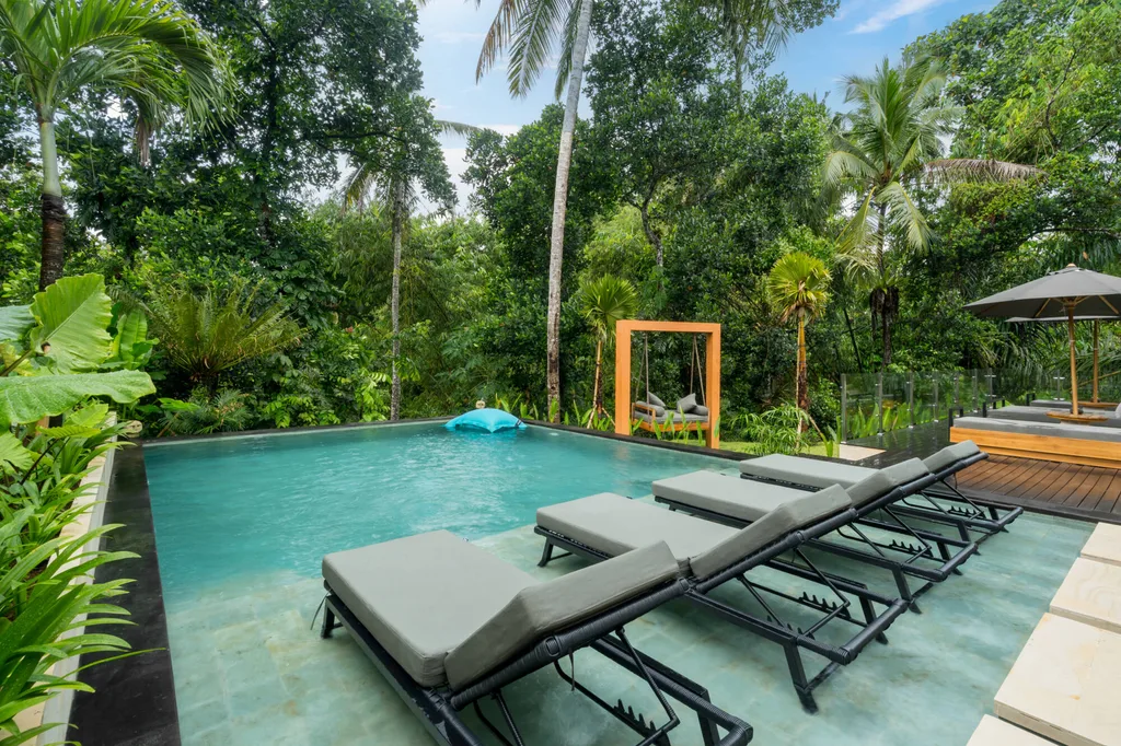 Resort-style 6 Bedroom Freehold Villa for Sale in Pejeng Ubud with Jungle Views — photo 5