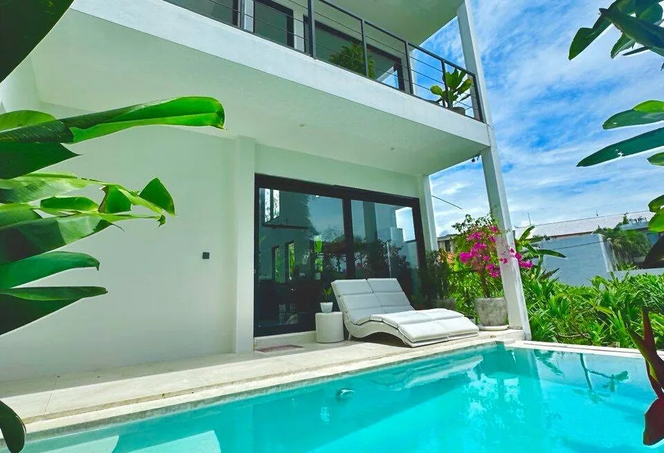 Modern 2-Bedroom Villa in North Pererenan with Rooftop & Pandan Forest Views — photo 3
