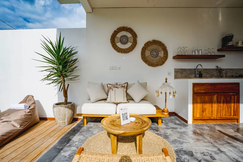 Peaceful One-Bedroom Villa in Nyanyi Beach, at Nuanu City Entrance — photo 5