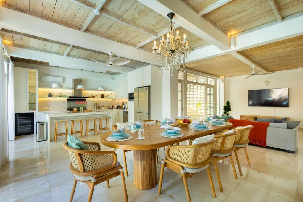 Luxury Tropical Colonial Villa 4 Bedrooms in Sanur — photo 5