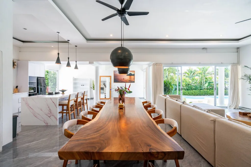 5 Bedroom Villa for Sale in Canggu Prime Location — photo 3