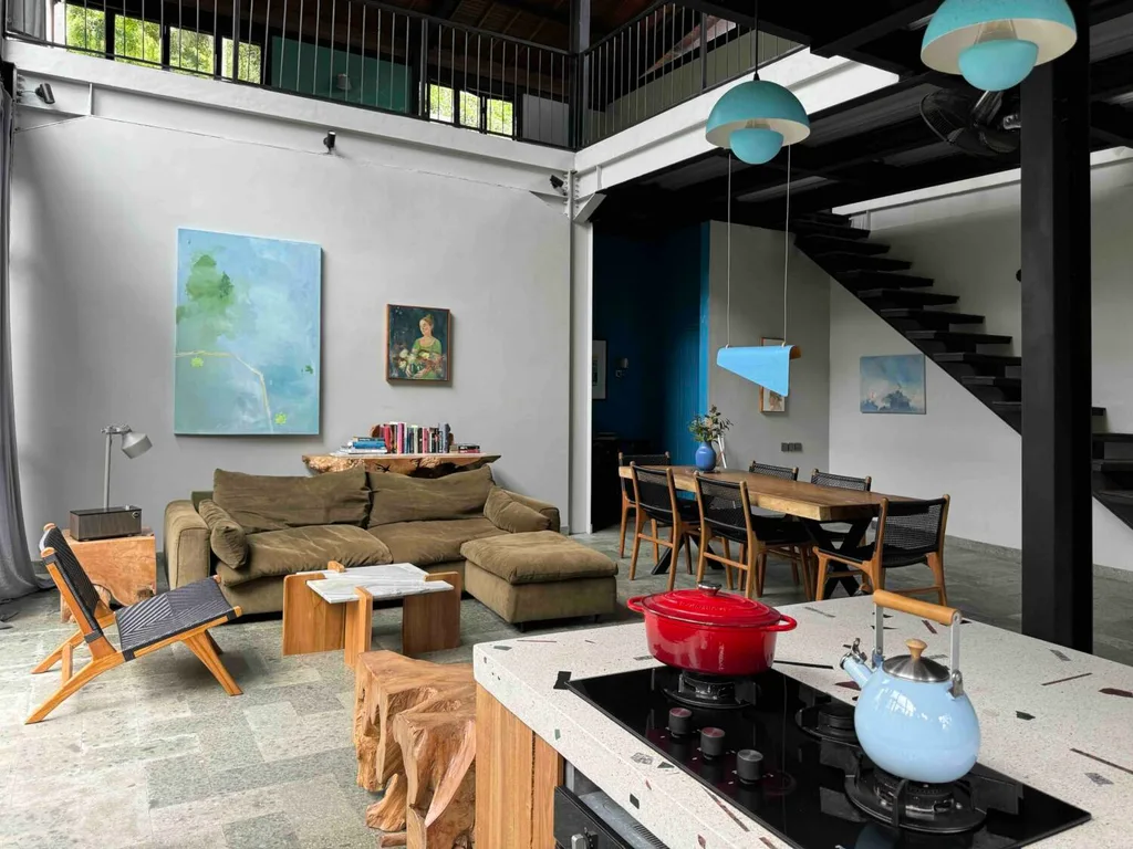 Modern 3 Bedrooms Freehold Villa with River and Jungle Views in South Ubud — photo 2