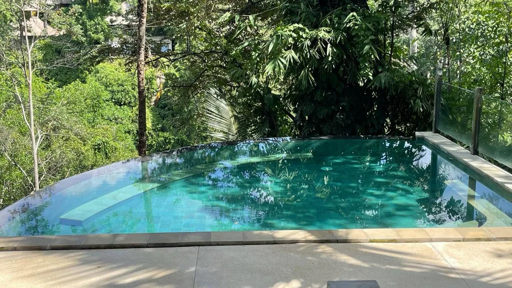 A Rare Three-Villa Estate Above the Petanu River — photo 2