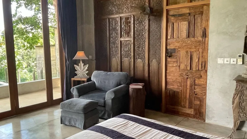 A Rare Three-Villa Estate Above the Petanu River — photo 4