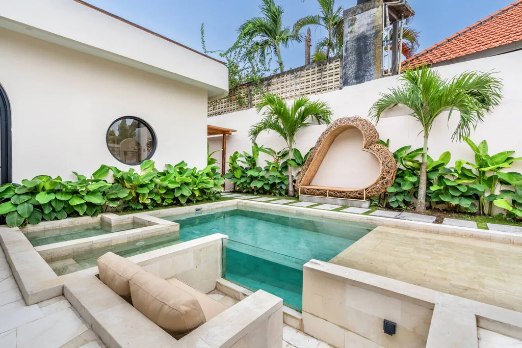 New Modern Tropical Villa for Sale in Kerobokan — photo 4