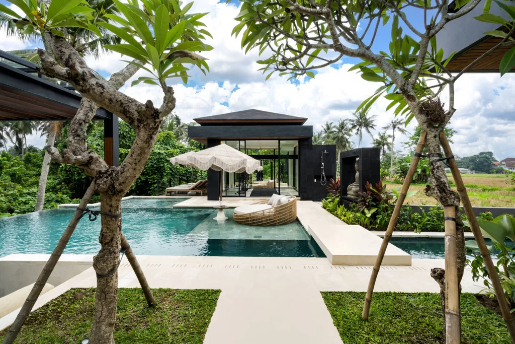 Jungle View 4 Bedroom Villa in Peliatan, Ubud with Private Gym — photo 5