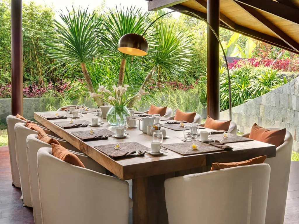 4 Bedroom Villa with Garden in Petitenget, Seminyak Inside Luxury Resort — photo 5