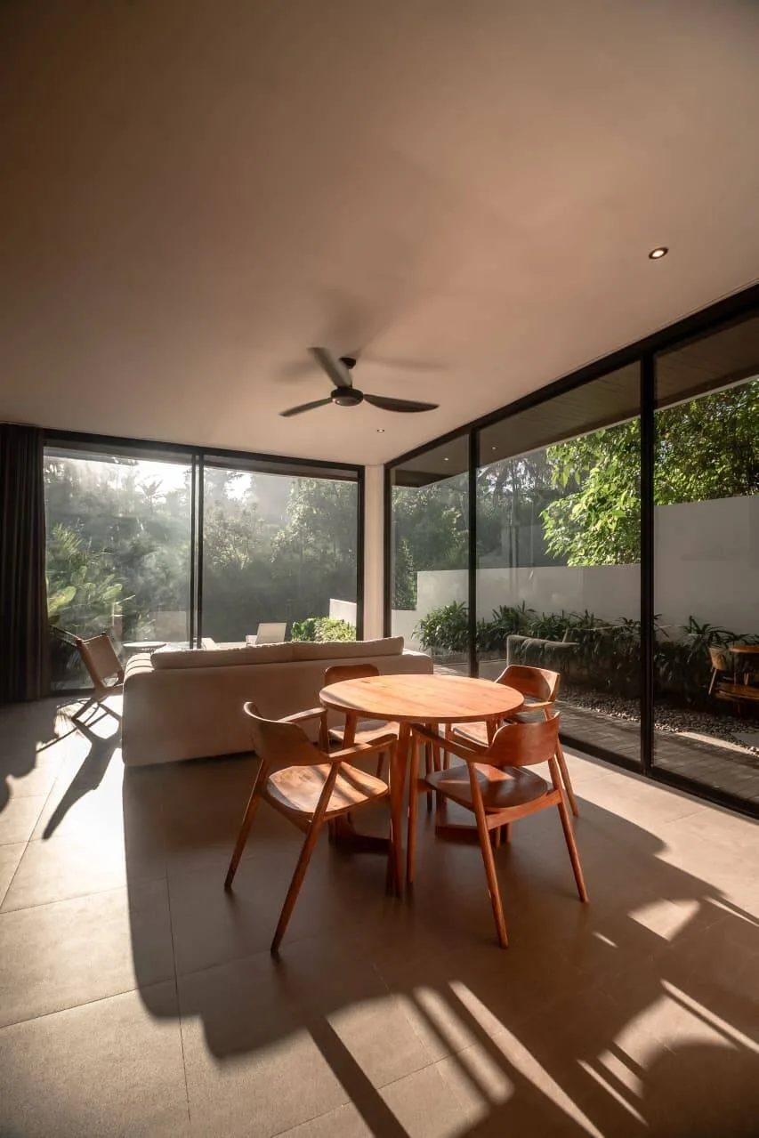 BRAND NEW 1 BEDROOM MODERN VILLA RIVERSIDE — photo 5