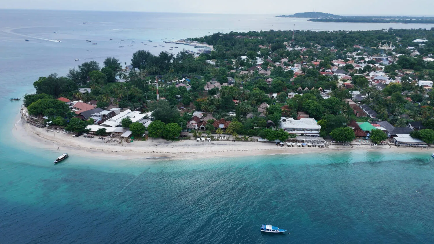 Prime Beachfront Freehold Land for Sale in Gili Air with Resort Turnkey Resort
