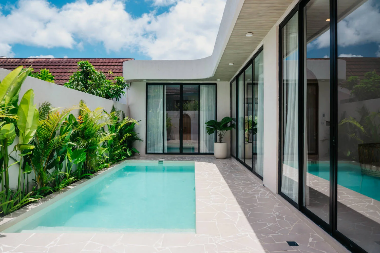 Modern Newly Built 2-Bedroom Villa in Babakan, Canggu