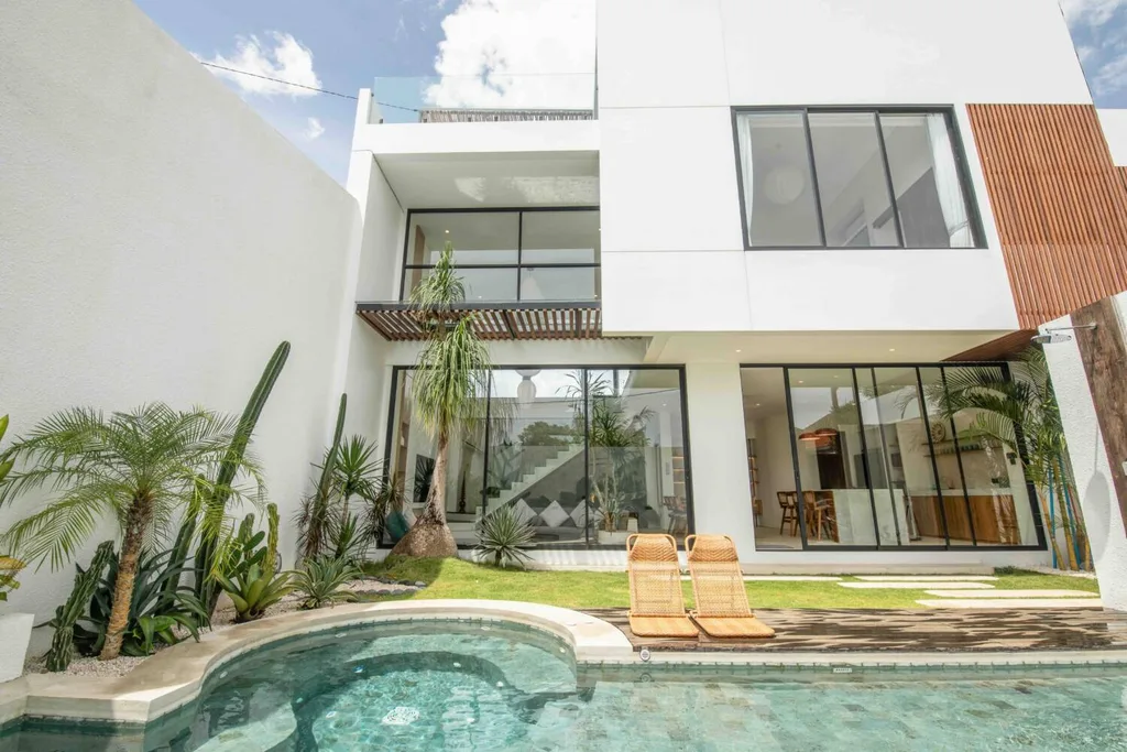 Modern 2 Bedroom Villa for Lease in Batu Bolong — photo 4