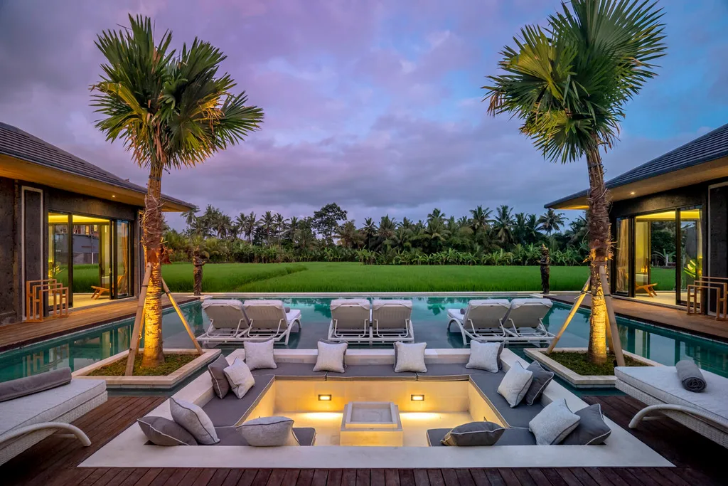 5-Bedroom Rice Field View Villa Near Ubud Center for Sale — photo 5